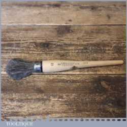 Vintage 12m Beechwood Handled Vulka Set Squirrel Artist’s Sash Brush - Unused