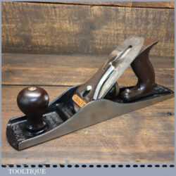 T20270 – Modern Stanley England No: 5 jack plane, fully refurbished ready to use and in good used condition.