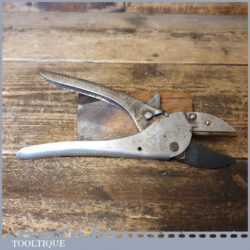 Vintage Pair Of Rolcut No: 1 Gardener’s Pruning Secateurs Ready For Use