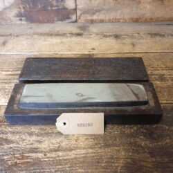 Vintage 7 ½” x 1 ½” Natural Charnley Forest Oil Stone In Mahogany Box