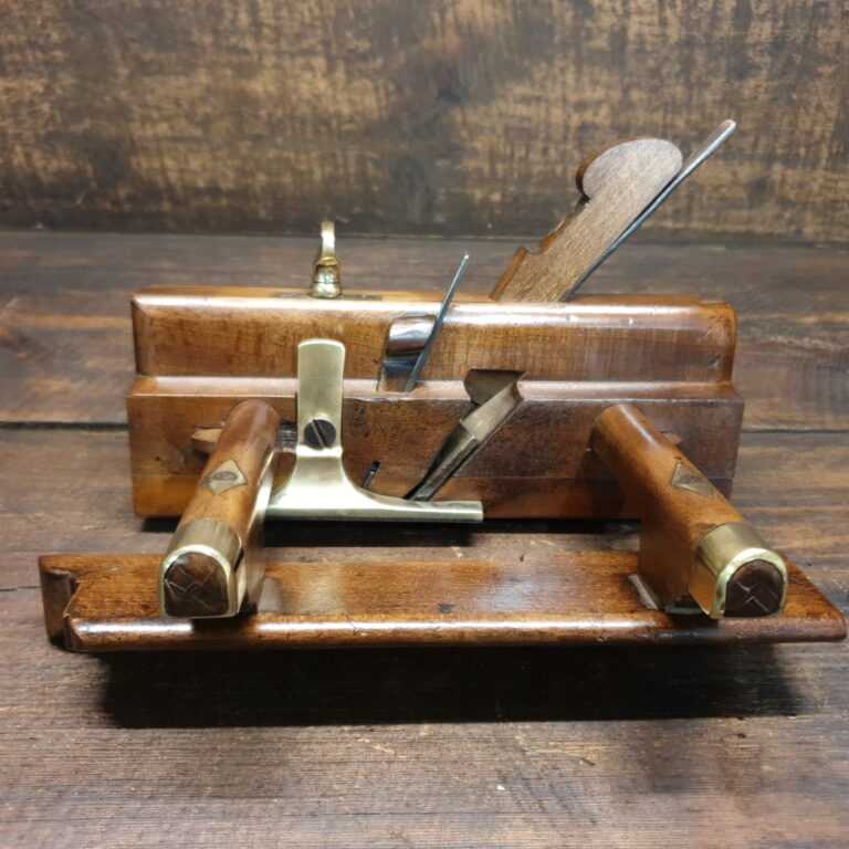 Vintage Alex Mathieson & Son Beechwood & Brass Skew Bladed Fillister