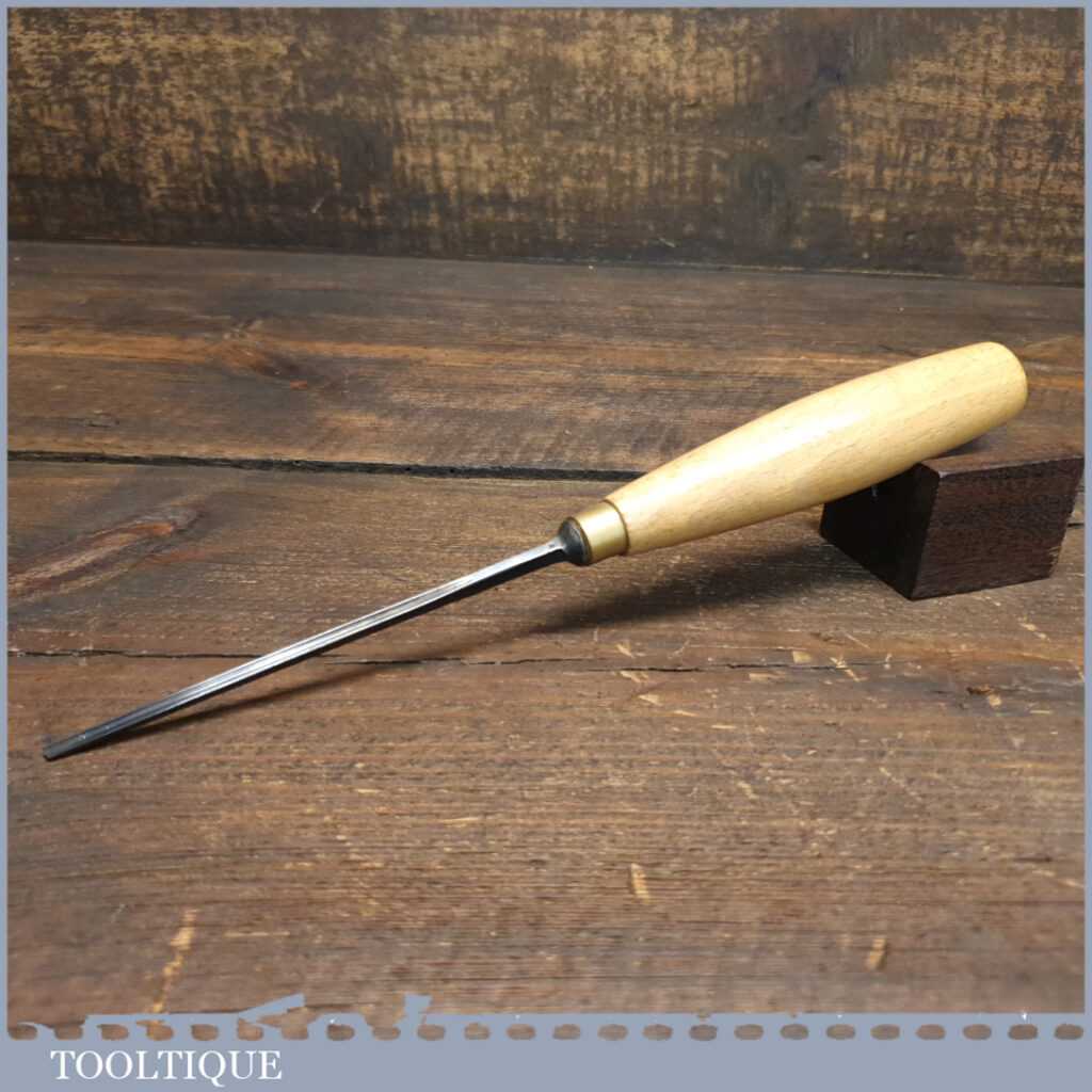 New Old Stock Vintage German Made Hero 1/8” No: 9 Straight Woodcarving Veiner Chisel