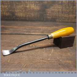 Superior Vintage J. B. Addis & Sons 3/4” No: 25 Wood Carving Spoon Bit Chisel
