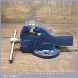 Small Vintage Record No: 00 Engineering Vice 2 ¼” Jaws - Good Condition