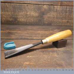 Vintage Henry Taylor Acorn 1 ½” Fishtail Straight Woodcarving Gouge Chisel