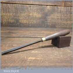 Vintage Herring Bros 1/4” Straight Wood Carving V Parting Chisel - Refurbished