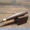 T21170 - Vintage Herring Bros 1/4” straight wood carving “V” parting chisel with mahogany handle in good used condition, fully refurbished sharpened and honed ready for use.