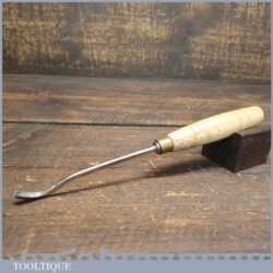 Vintage 3/16” Spoon Bit Woodcarving V Parting Chisel - Sharpened Honed