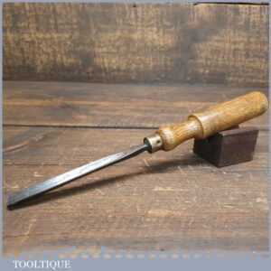 Vintage W Marples & Sons 7/16” Straight Woodcarving V Parting Chisel Vintage W Marples & Sons 7/16” Straight Woodcarving V Parting Chisel