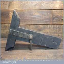 Antique Oak Saw Sharpening Vice With Cast Iron Threw & Locking Screw