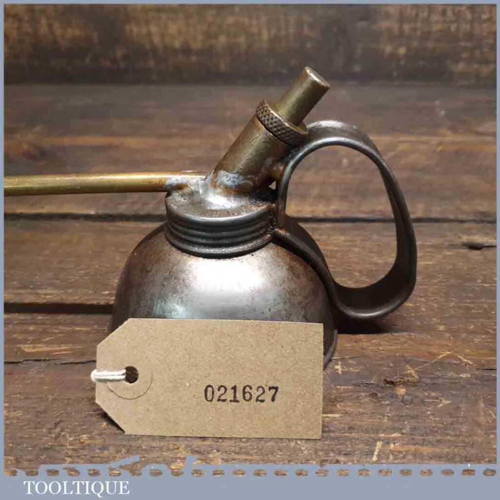 Vintage ParkerHale Valve Spout Force Feed Automotive Oil Can Tooltique