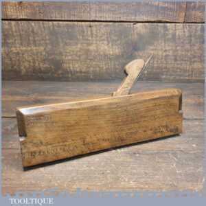 Antique Scotia Beechwood Moulding Plane - Good Condition Antique Scotia Beechwood Moulding Plane - Good Condition