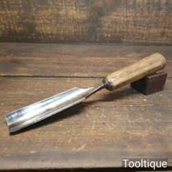 Vintage Thomas Ibbotson & Co. Carpenter’s 1 ³⁄₁₆” Gouge Chisel - Sharpened Honed