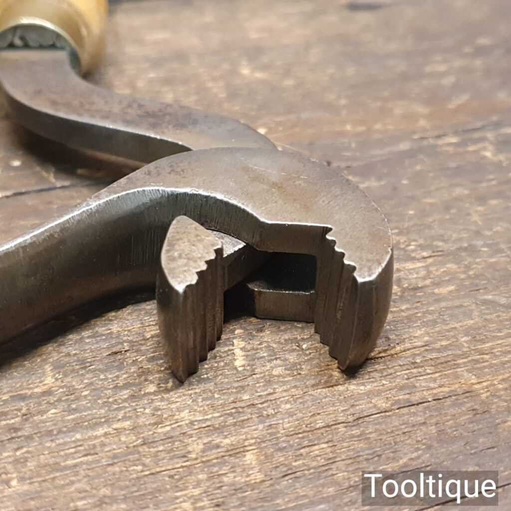 Rare Vintage Geo Barnsley Shoemaker's Leatherworking Bulldog