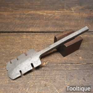 Vintage Old English 2 Man Saw Wrest Set - Good Condition Vintage Old English 2 Man Saw Wrest Set - Good Condition