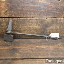 Antique Blacksmith’s ¼” Rodded Hot Set - Good Condition