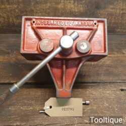 Vintage Rededa No: 33 Portable 6” Bench Vice - Good Condition