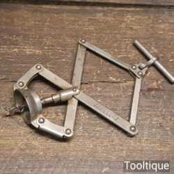 T24150 - Vintage Perfect Brevete S.G.D.G. (France) lazy tong corkscrew in good used condition.