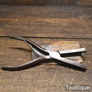 Vintage Wynn & Timmins Hole Punching Pliers - Good Condition Vintage Wynn & Timmins Hole Punching Pliers - Good Condition
