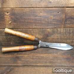 Superb Vintage Cornelius Whitehouse Hedgehog Cast Steel Garden Shears - Sharpened