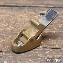 Vintage 1 ½” Gun Metal Luthiers Violin Maker’s Plane ⁹⁄₁₆” Toothing Iron