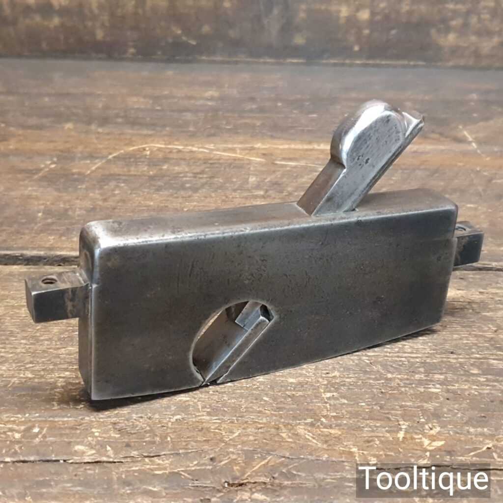 Interesting Vintage Cast Steel 5/8” wide Radial Soled Rabbet Plane