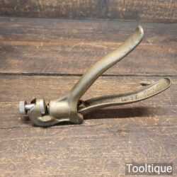 Vintage Eclipse No: 77 Saw Setting Tool - Good Condition