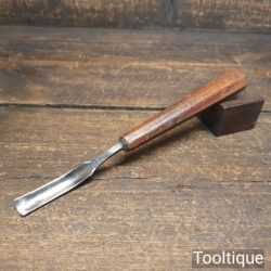 Vintage I & H Sorby ¹⁷⁄₃₂” In-Cannel Curved Woodcarving Chisel Sharpened