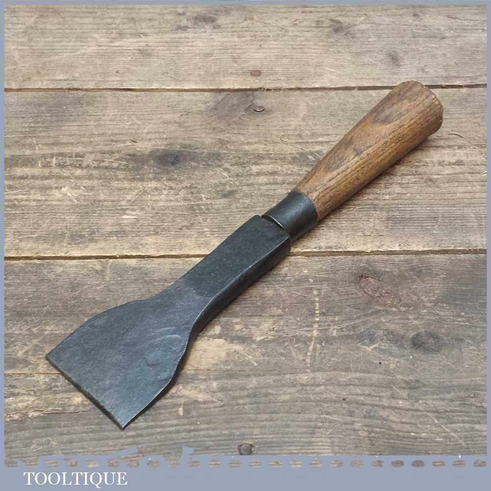 Vintage Hand Stone Masons Chisel 10 ¾” long Tooltique