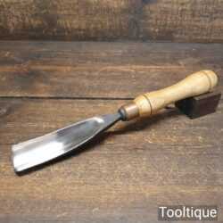 Vintage Henry Taylor 1 ½” Wide No: 19 Woodcarving Sculpturing Curved Gouge Chisel
