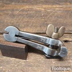 Vintage Cast Steel Hand Vice 1 ⅜” Jaws Stamped G&R - Good Condition