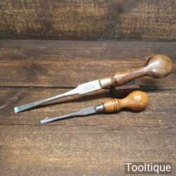 2 No: Vintage Turnscrew Screwdrivers Beechwood Handles - Good Condition