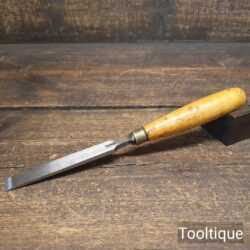 Vintage E.A Bell ¹⁷⁄₃₂” Carpenter’s Firmer Chisel - Refurbished Sharpened