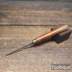 Vintage J.B Addis & Sons ³⁄₃₂” Woodcarving Gouge Chisel - Refurbished Sharpened