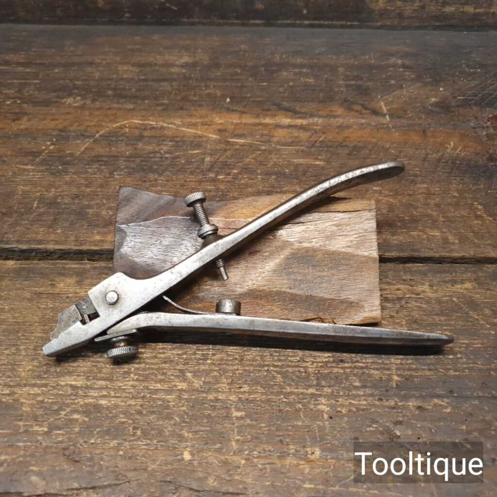 Unusual designed vintage steel bodied saw set stamped No: 48 and No: 3