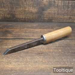 Vintage ¹⁷⁄₃₂” Herring Carpenter’s 1/4” Cast Steel Mortice Chisel - Sharpened Honed