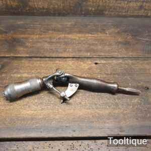 Scarce Vintage Millers Falls Co. USA No: 108 Angular Brace Bit Stock - Good Condition Scarce Vintage Millers Falls Co. USA No: 108 Angular Brace Bit Stock - Good Condition