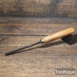 Vintage S.J. Addis ⁵⁄₃₂” No: 11 Woodcarving Straight Veiner Gouge Chisel - Sharpened