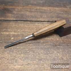 Vintage Bonum ³⁄₁₆” Woodcarving V Parting Chisel - Sharpened Honed