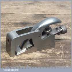 Vintage Record No: 077a Adjustable Bull Nose Plane - Very Good Condition