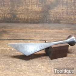 Vintage Shipwrights 2 ³⁄₁₆” Skew Caulking Iron - Good Condition