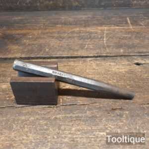 Vintage Buck Cast Steel Flat End Punch With ¹³⁄₃₂" End - Good Condition Vintage Buck Cast Steel Flat End Punch With ¹³⁄₃₂