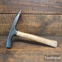 Vintage Bricklayers Scrutch Hammer - Good Condition