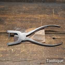 Vintage George Barnsley No: 9 Leatherworking Spring Punch - Good Condition