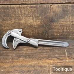 Vintage 10" Cast Steel Radial Parrot-Nose Pipe Wrench - Good Condition