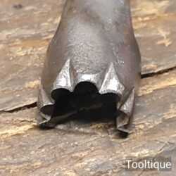 Vintage Cast Steel Saddlers ⁹⁄₁₆" Wide Pinking Iron - Good Condition