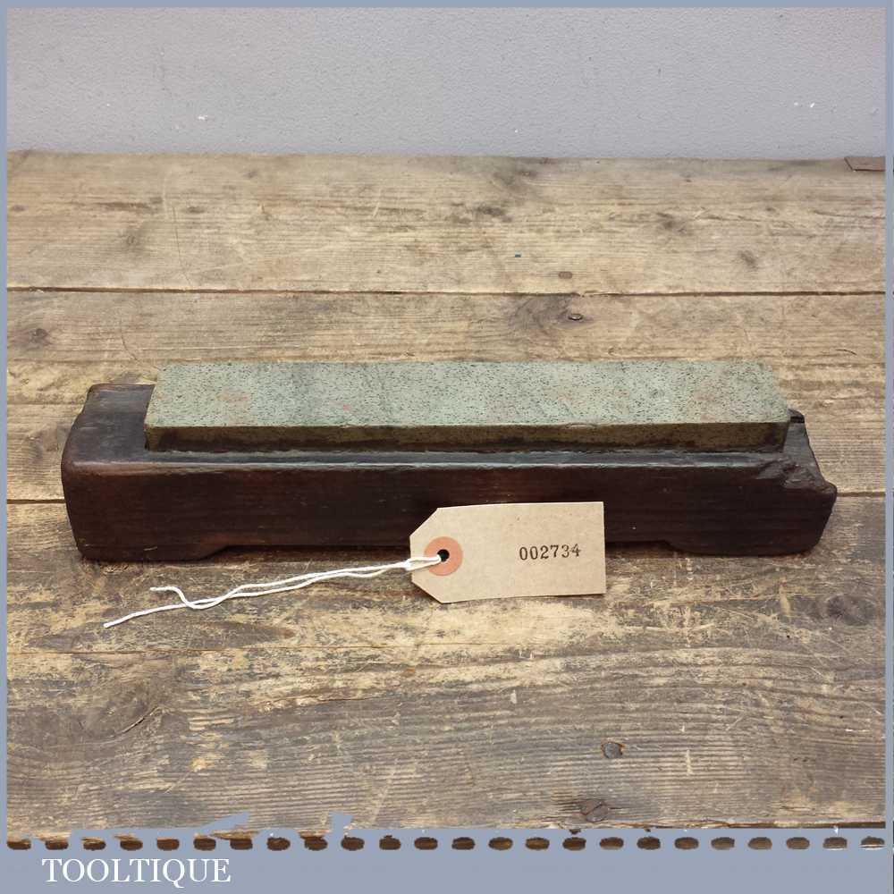 Vintage 9” x 1 3/16” Tam ‘O’ Shanter Scotch Honing Stone Set In Base