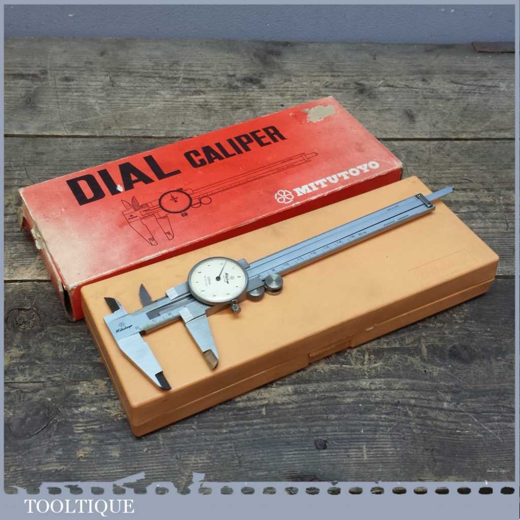 Mitutoyo Dial Vernier Caliper 150mm 6” Inch Metric Original Case And