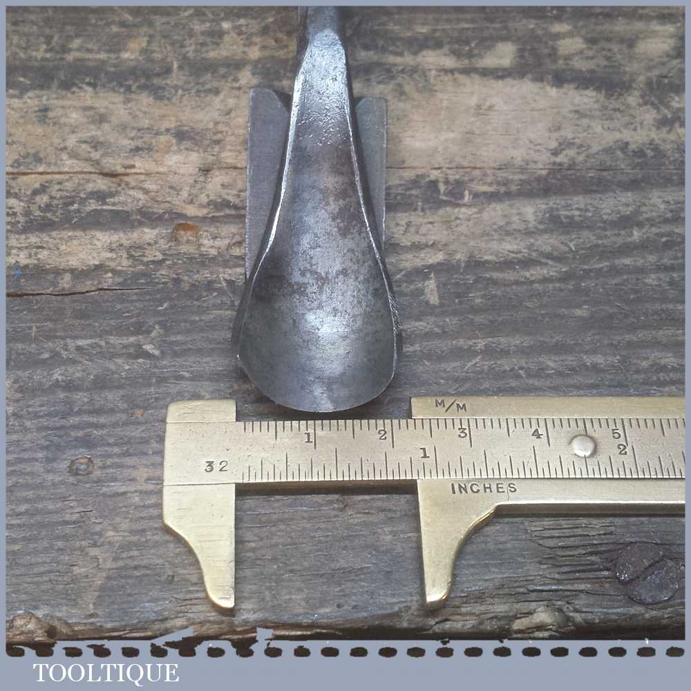 Vintage JB Addis & Sons 7/8” Inch No: 30 Spoon Carving Gouge Chisel ...