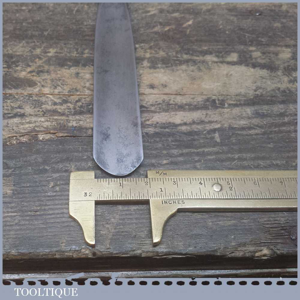 Vintage JB Addis & Sons ¾” Inch Wide No: 4 Straight Carving Gouge ...